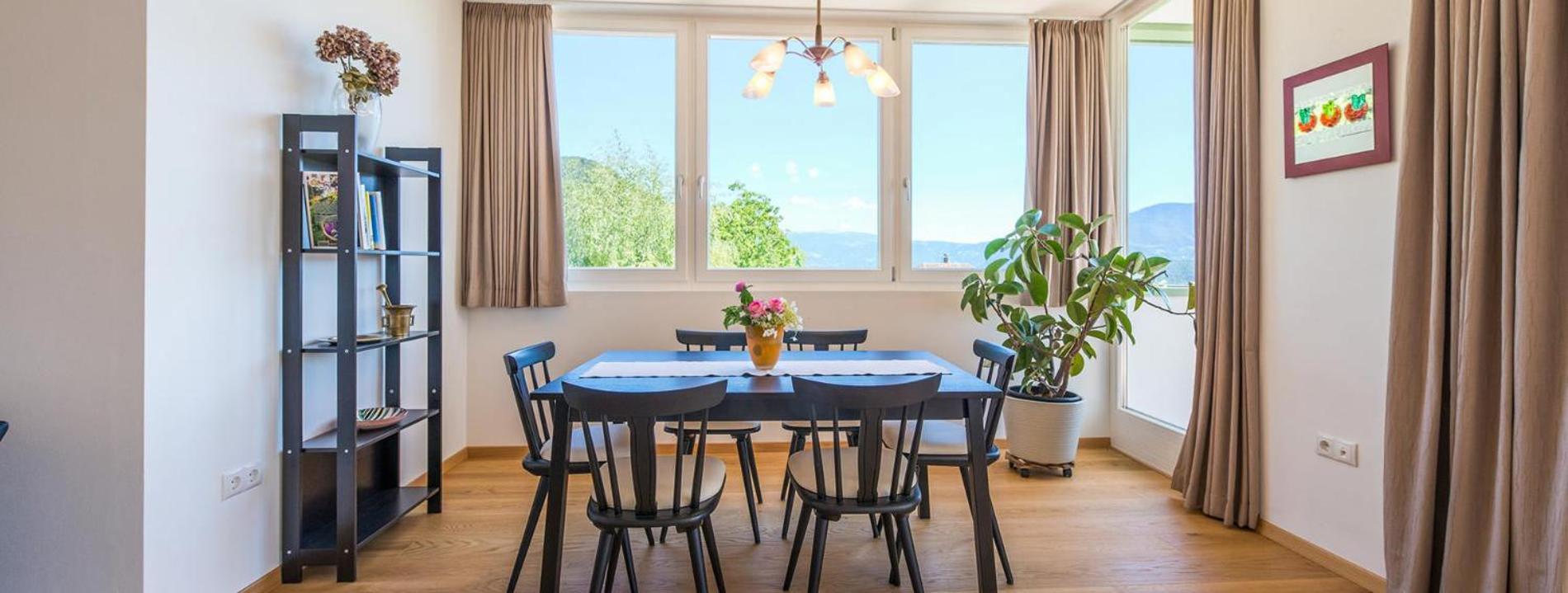 Haus Pobitzer Lägenhet Caldaro Exteriör bild